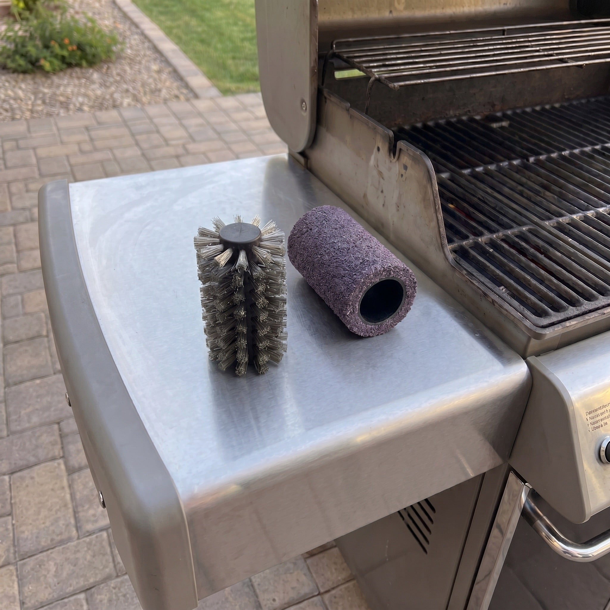 GrillyBud™ - Brosse pour barbecue